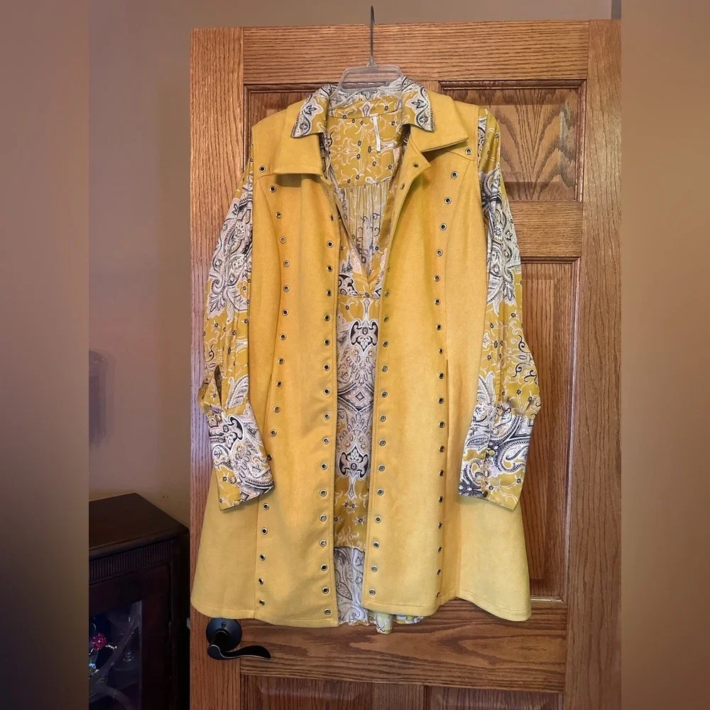 Free People Yellow Paisley Tunic Blouse - Picture 7 of 11